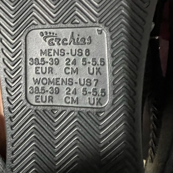 Archies black sandals flip flop thong men’s 6, women’s 7 new NWT - Picture 6 of 6